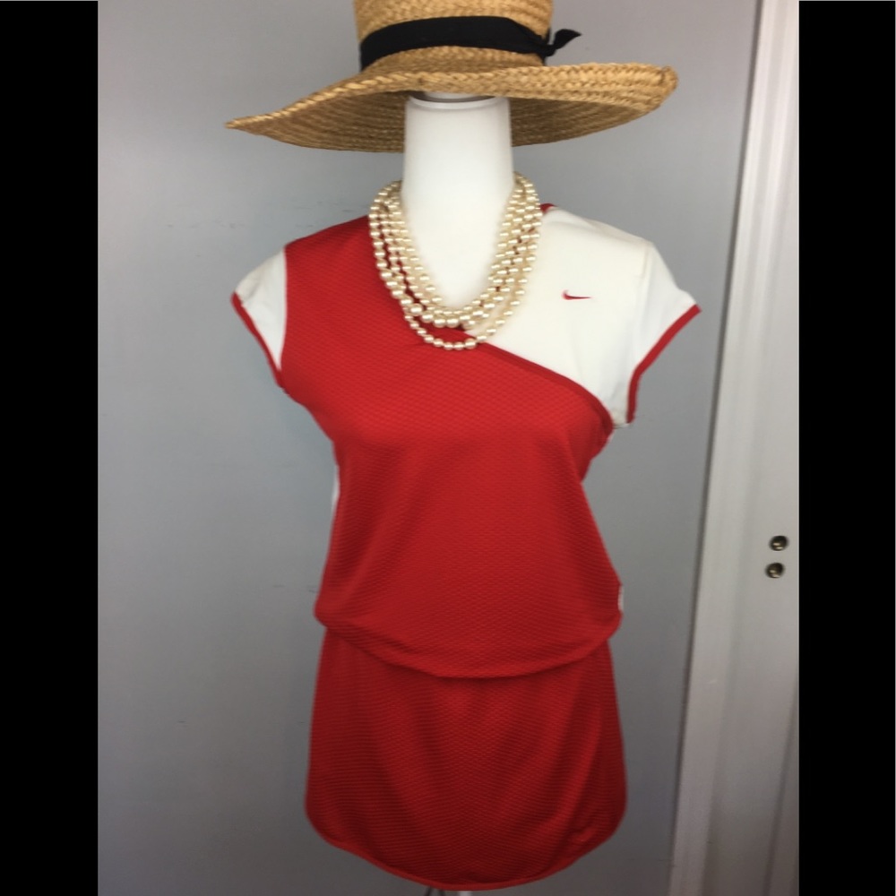 Nike red tennis outfit